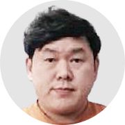 정비소 사장님 사진