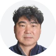 정비소 사장님 사진