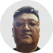 정비소 사장님 사진