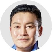 정비소 사장님 사진