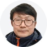 정비소 사장님 사진