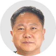 정비소 사장님 사진