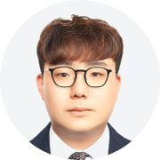 정비소 사장님 사진