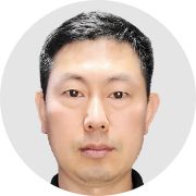 정비소 사장님 사진