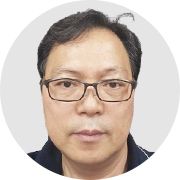 정비소 사장님 사진