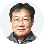 정비소 사장님 사진