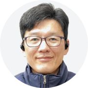 정비소 사장님 사진